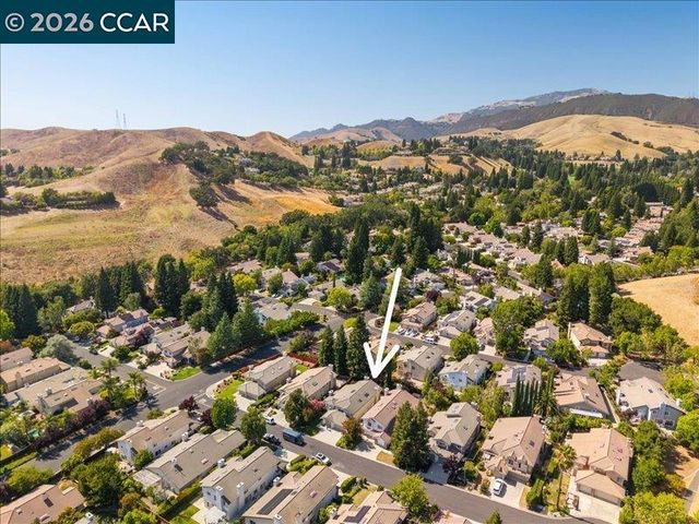 209 Walnut Creek Ct, Danville, CA 94506
