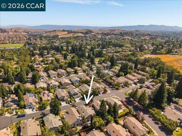 209 Walnut Creek Ct, Danville, CA 94506