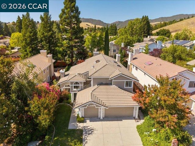 209 Walnut Creek Ct, Danville, CA 94506