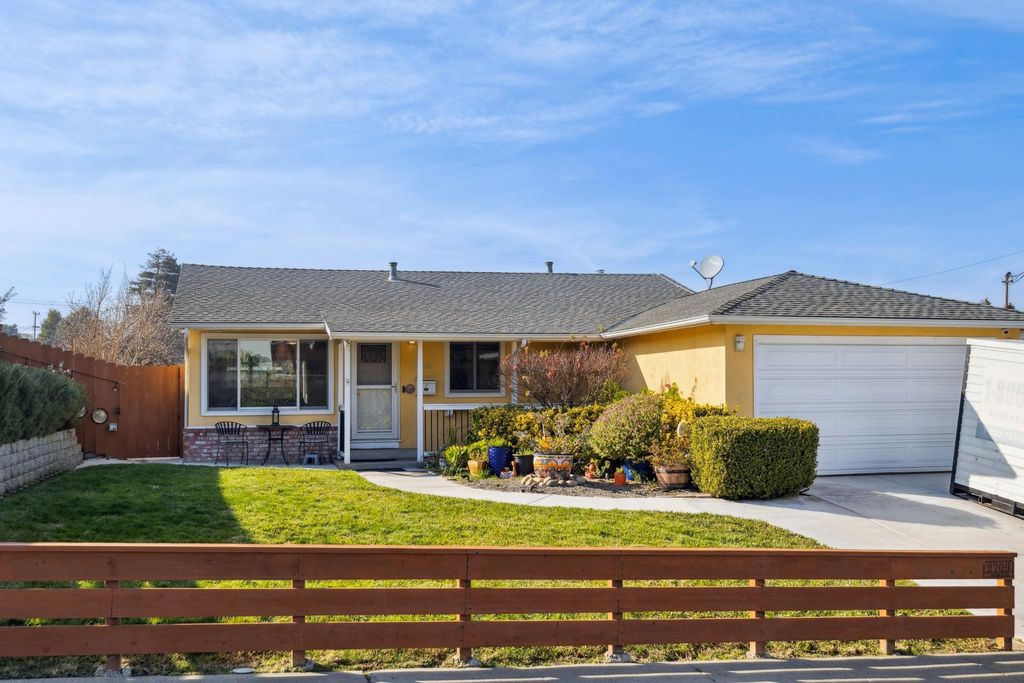 2709 Limerick Road, San Pablo, CA 94806