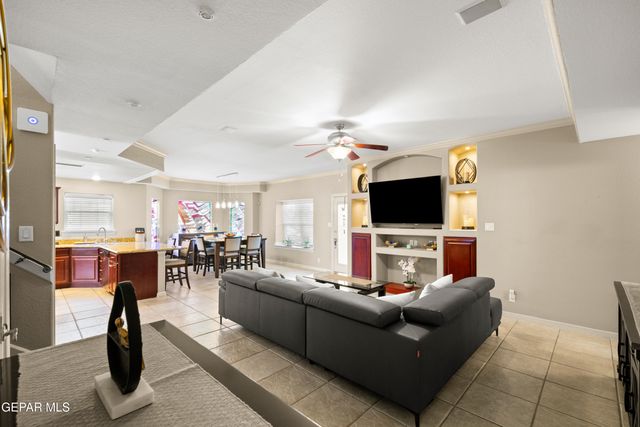 6705 PEARL RIDGE Drive, El Paso, TX 79912