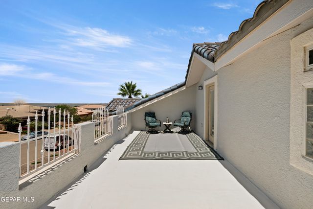 6705 PEARL RIDGE Drive, El Paso, TX 79912