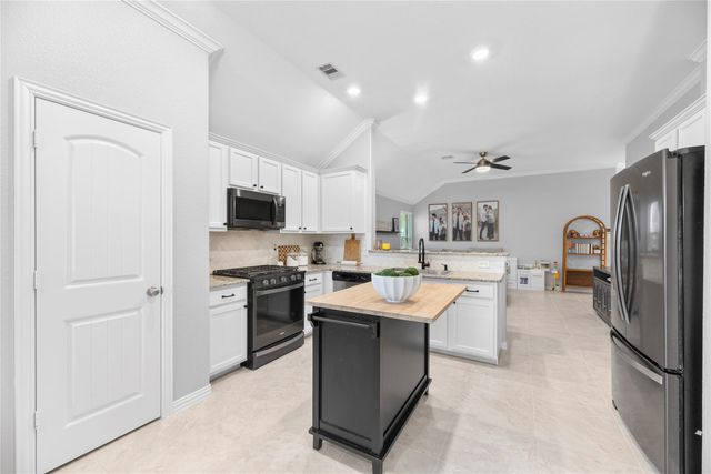 4227 Green Landing Drive, Spring, TX 77386