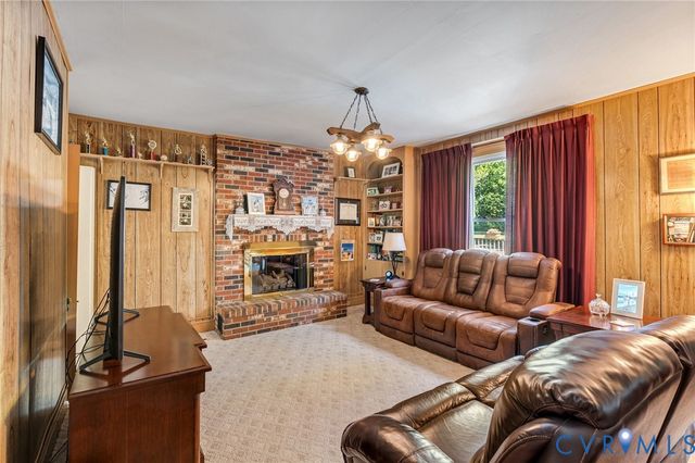 29506 Carson Rd, Carson, VA 23830