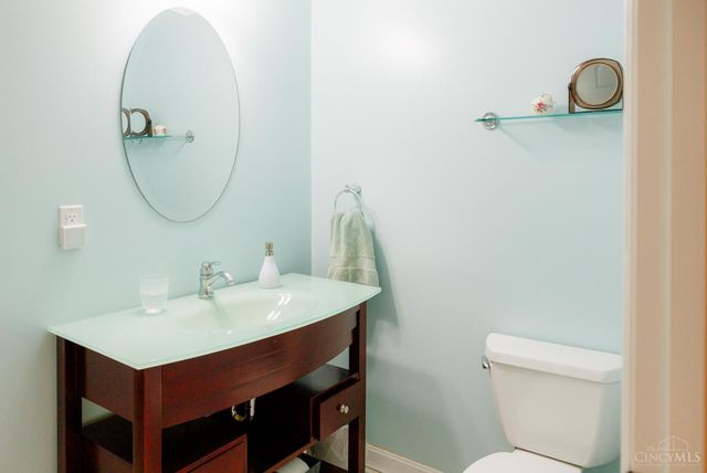 2 Lexington Circle, Terrace Park, OH 45174