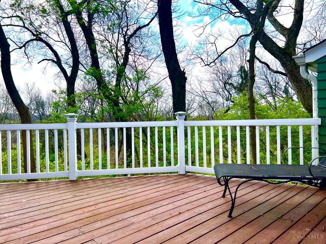 2 Lexington Circle, Terrace Park, OH 45174