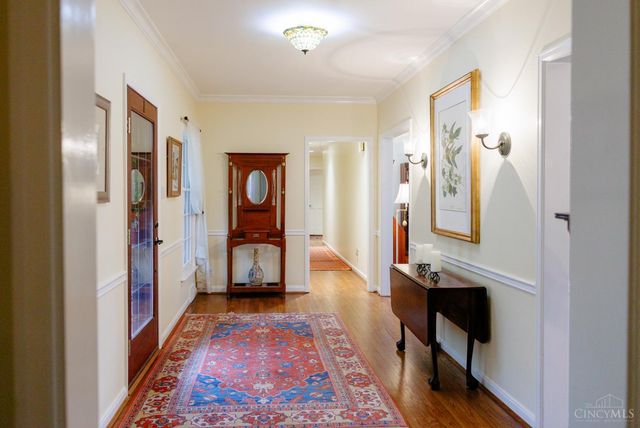 2 Lexington Circle, Terrace Park, OH 45174