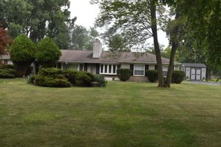 29140 Briarbank Court, Southfield, MI 48034