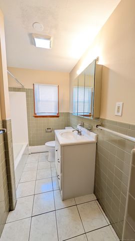 24 Hoyt Street 2, Danbury, CT 06810