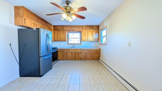 24 Hoyt Street 2, Danbury, CT 06810