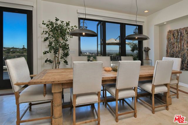 4039 Cody Road, Sherman Oaks, CA 91403