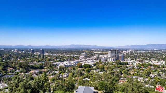 4039 Cody Road, Sherman Oaks, CA 91403