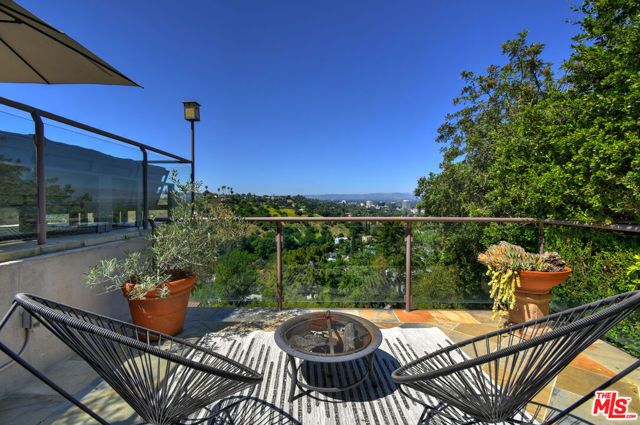 4039 Cody Road, Sherman Oaks, CA 91403