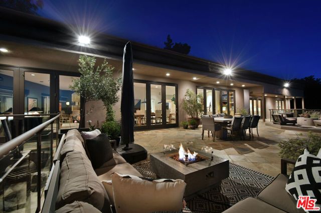 4039 Cody Road, Sherman Oaks, CA 91403