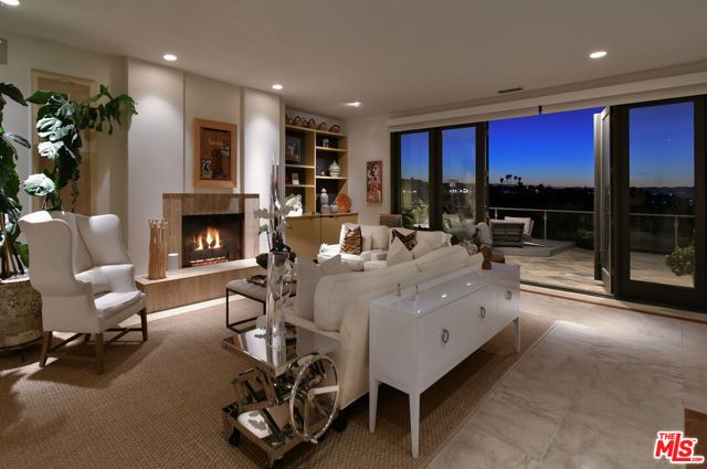 4039 Cody Road, Sherman Oaks, CA 91403