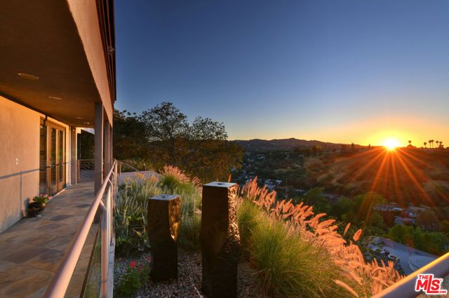 4039 Cody Road, Sherman Oaks, CA 91403