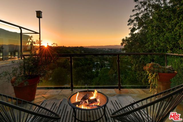 4039 Cody Road, Sherman Oaks, CA 91403