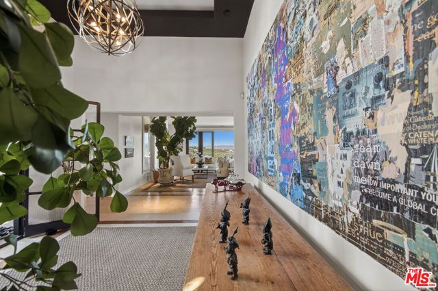 4039 Cody Road, Sherman Oaks, CA 91403