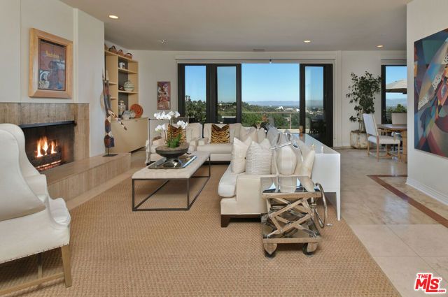 4039 Cody Road, Sherman Oaks, CA 91403