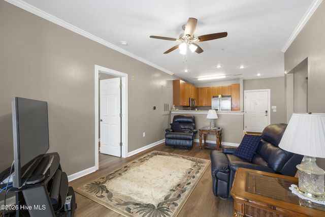 2808 Bloomfield Lane Unit 305, Wilmington, NC 28412