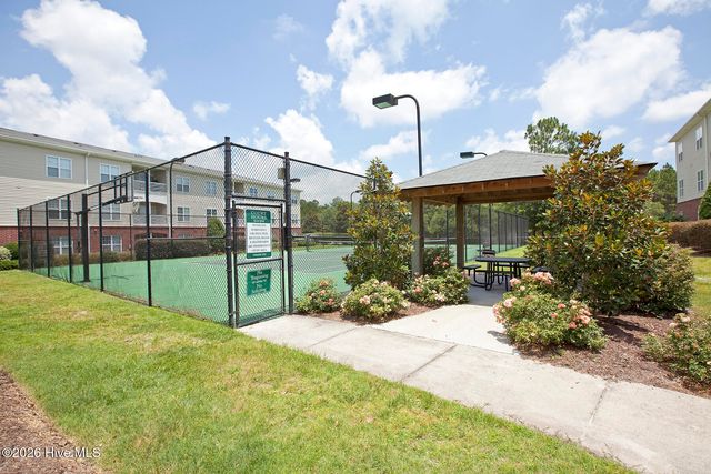 2808 Bloomfield Lane Unit 305, Wilmington, NC 28412