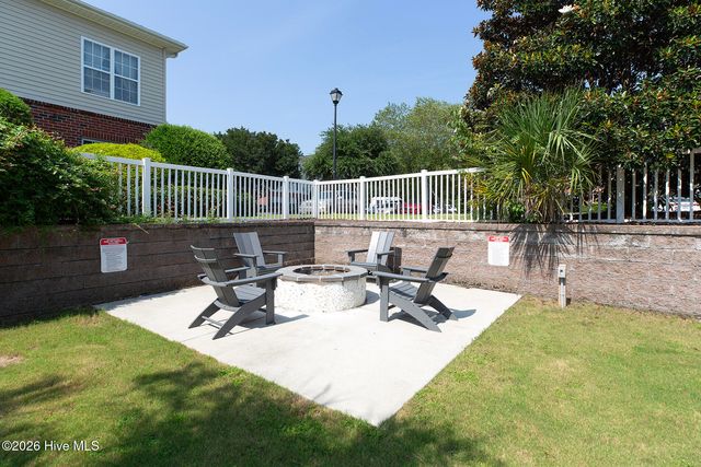 2808 Bloomfield Lane Unit 305, Wilmington, NC 28412