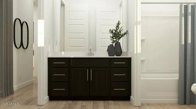 7813 W TETHER Trail, Peoria, AZ 85383