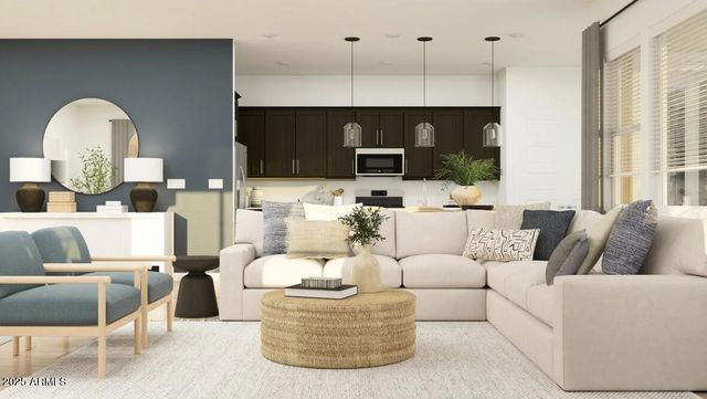 7813 W TETHER Trail, Peoria, AZ 85383