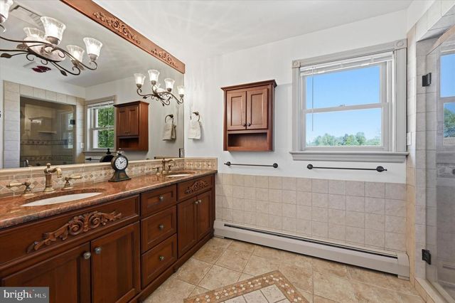 947 LIEDS RD, Romansville, PA 19320