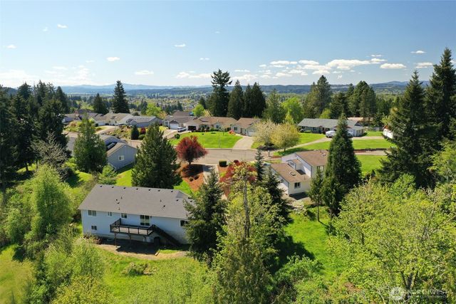 1712 Winterwood Drive, Centralia, WA 98531
