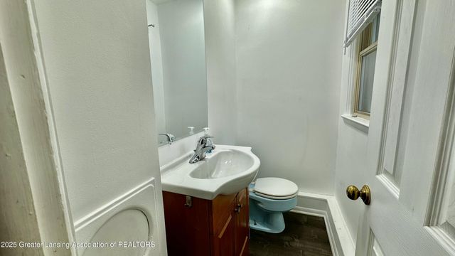 4616 W St Joe Highway, Lansing, MI 48917