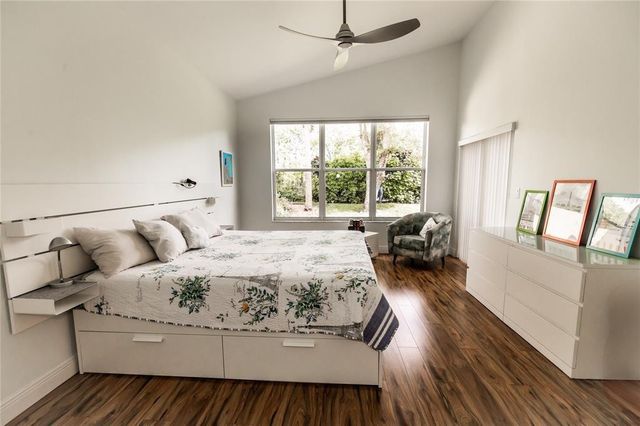 9469 Verona Lakes Boulevard, Boynton Beach, FL 33472