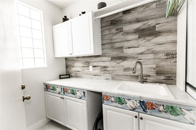 9469 Verona Lakes Boulevard, Boynton Beach, FL 33472