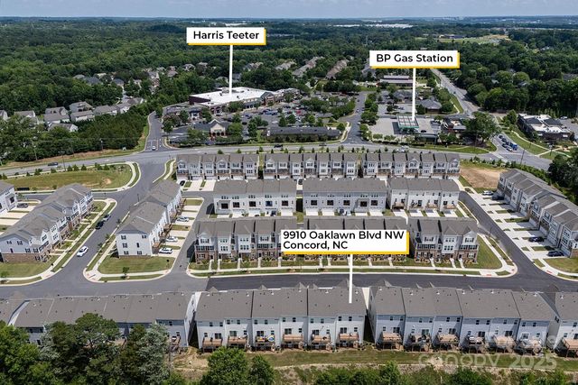 9910 Oaklawn Boulevard NW, Huntersville, NC 28078