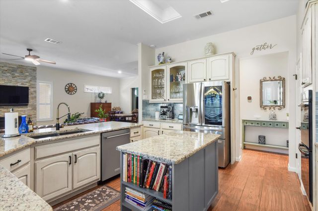 104 Wild Rose DR, Georgetown, TX 78633