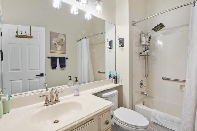 104 Wild Rose DR, Georgetown, TX 78633
