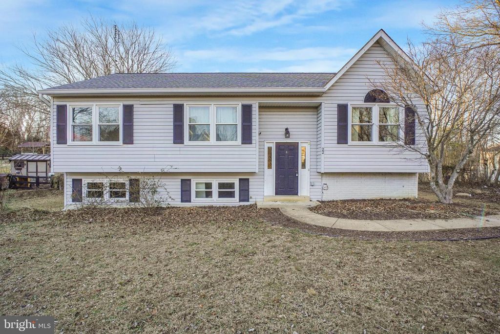 22 BROWN CIRCLE, Fredericksburg, VA 22405
