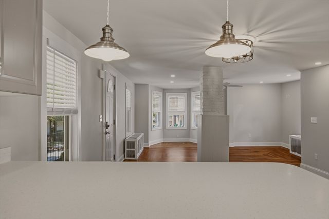 225 Mount Pleasant St, Fall River, MA 02720