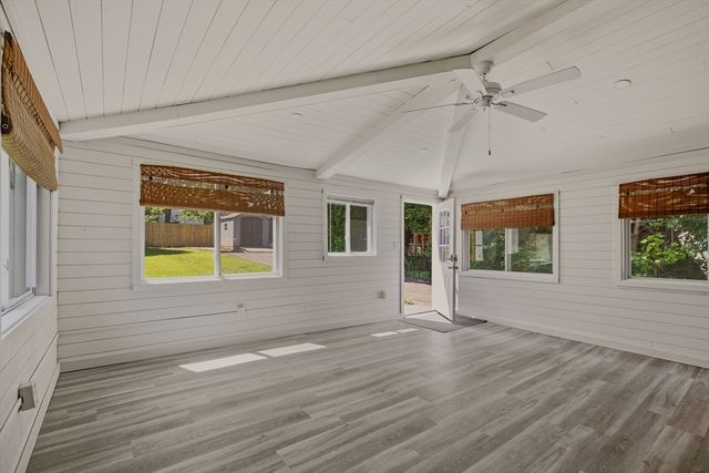 225 Mount Pleasant St, Fall River, MA 02720