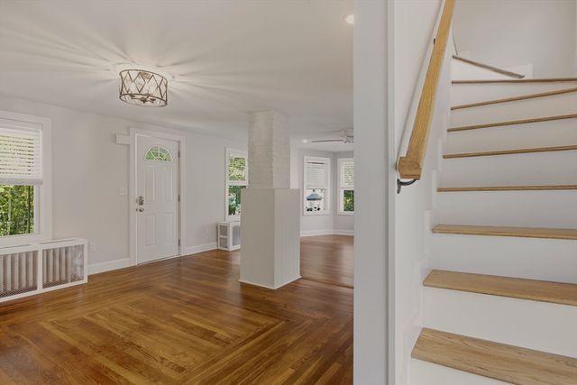 225 Mount Pleasant St, Fall River, MA 02720