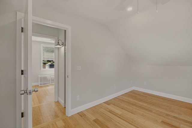 225 Mount Pleasant St, Fall River, MA 02720