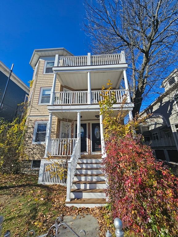 13 Roberts Rd, Cambridge, MA 02138