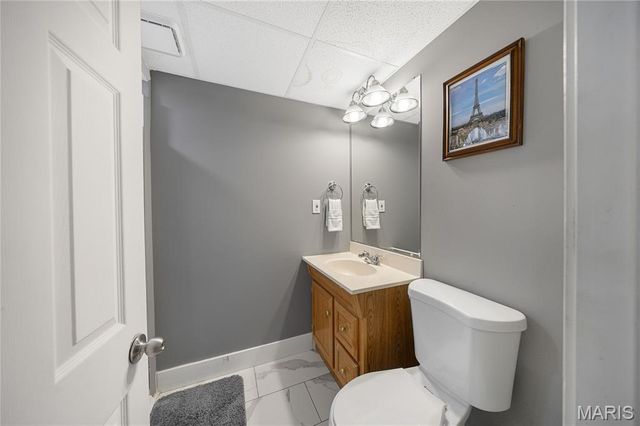 2147 Riding Spur Drive, Maryland Heights, MO 63146