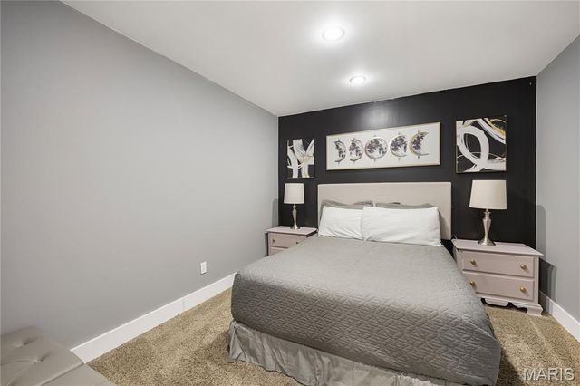 2147 Riding Spur Drive, Maryland Heights, MO 63146