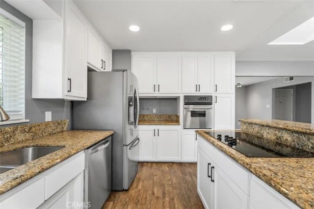 1566 Corsica Place, Costa Mesa, CA 92626
