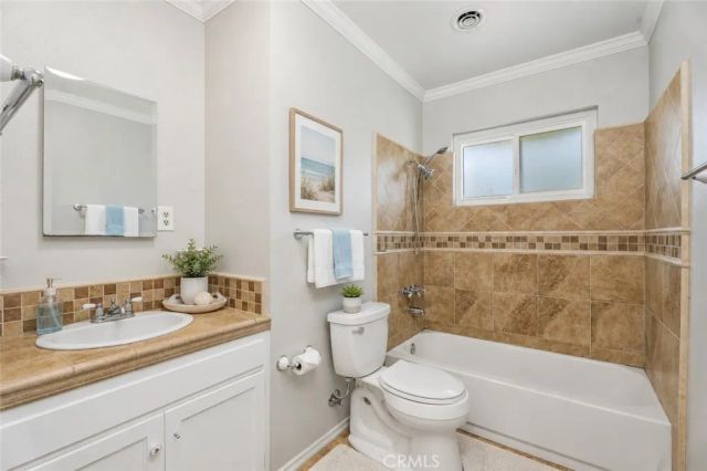 1566 Corsica Place, Costa Mesa, CA 92626