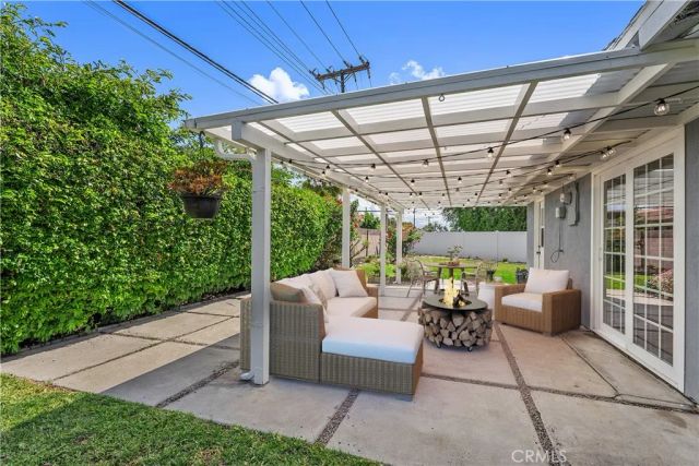 1566 Corsica Place, Costa Mesa, CA 92626