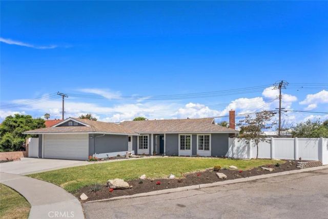 1566 Corsica Place, Costa Mesa, CA 92626