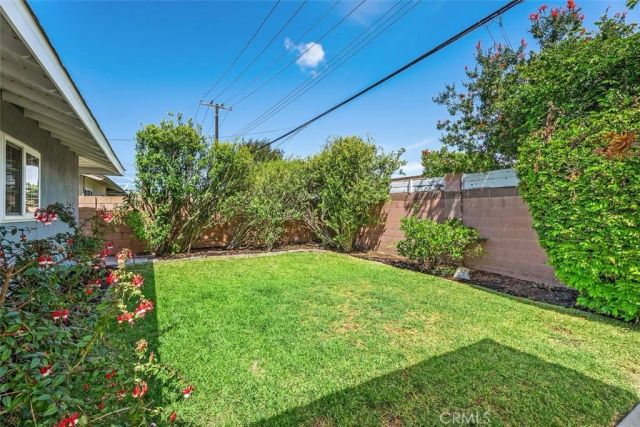 1566 Corsica Place, Costa Mesa, CA 92626