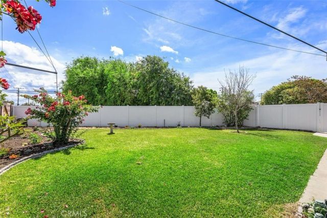 1566 Corsica Place, Costa Mesa, CA 92626